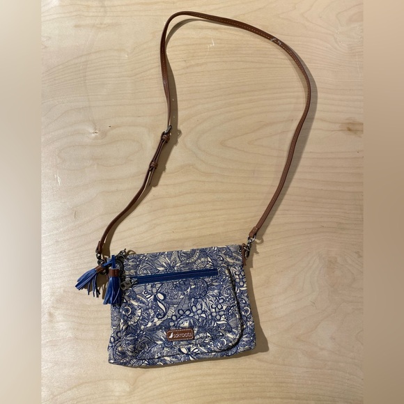 Sakroots Blue and White Floral Mini Crossbody Bag (OC) - Picture 1 of 9